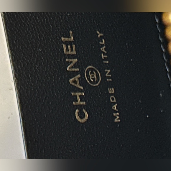 Chanel Vanity Clutch with Chain Shoulder Bag - Picture 15 of 16